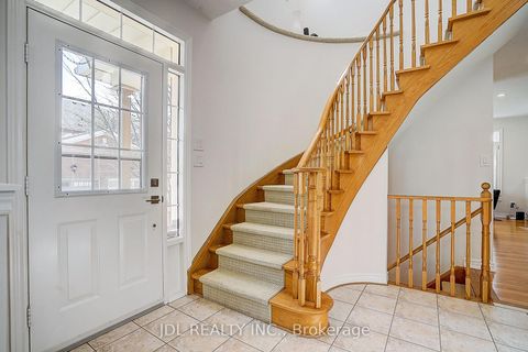 Photo 6 at 2 Catalina Crescent, Rouge Woods, Richmond Hill