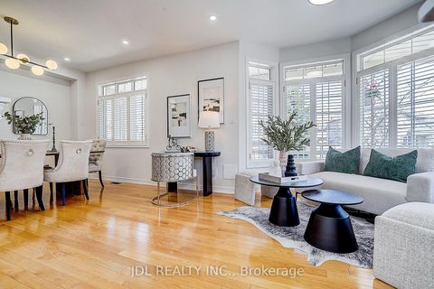 Photo 8 at 2 Catalina Crescent, Rouge Woods, Richmond Hill