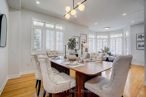 Photo 10 at 2 Catalina Crescent, Rouge Woods, Richmond Hill