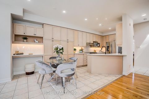 Photo 15 at 2 Catalina Crescent, Rouge Woods, Richmond Hill