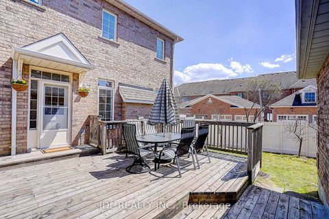 Photo 45 at 2 Catalina Crescent, Rouge Woods, Richmond Hill