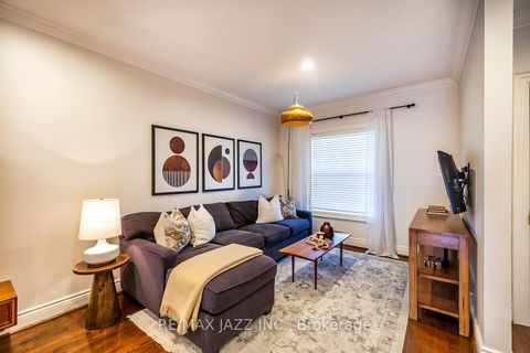 Photo 8 at 92 Alton Avenue, South Riverdale, Toronto