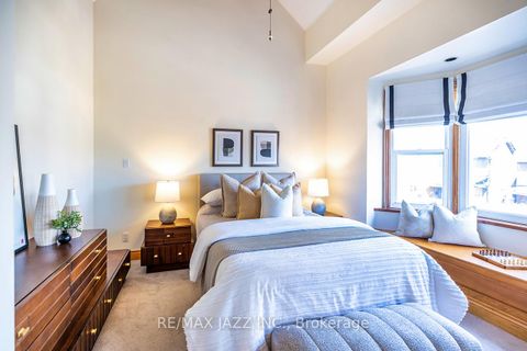 Photo 25 at 92 Alton Avenue, South Riverdale, Toronto