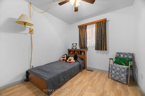 Photo 4 at 21 Wright Crescent, Central, Ajax