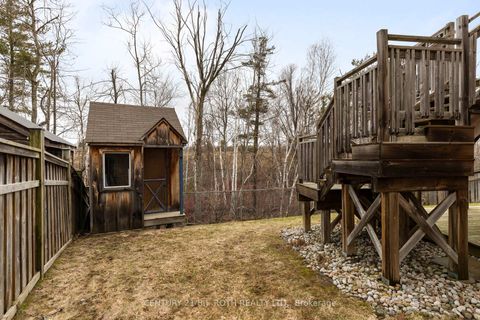 Photo 30 at 30 Megan Crescent, Holly, Barrie