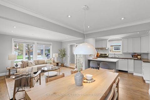 Photo 6 at 27 Cedarcrest Drive, Kingsway South, Toronto