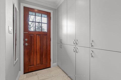 Photo 11 at 27 Cedarcrest Drive, Kingsway South, Toronto
