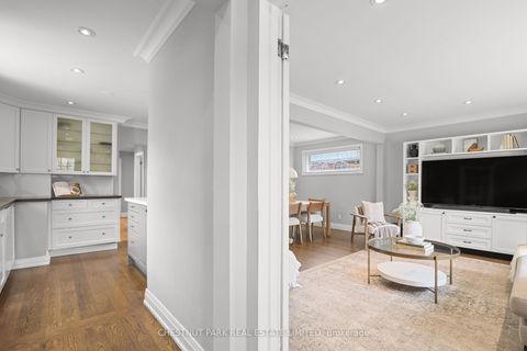 Photo 13 at 27 Cedarcrest Drive, Kingsway South, Toronto