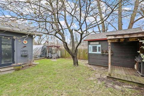 Photo 33 at 27 Cedarcrest Drive, Kingsway South, Toronto