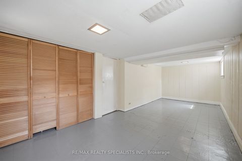 Photo 25 at 15 Struthers Street, Mimico, Toronto