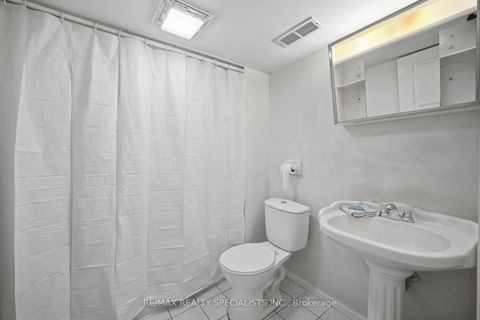 Photo 26 at 15 Struthers Street, Mimico, Toronto