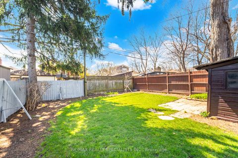 Photo 32 at 15 Struthers Street, Mimico, Toronto