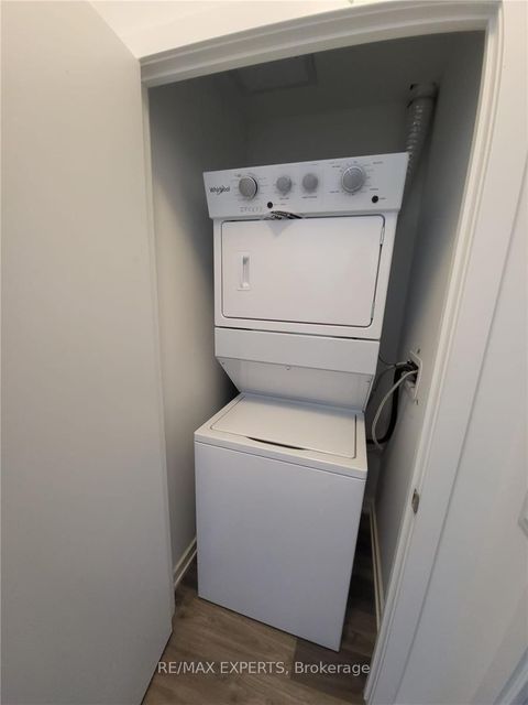 Photo 6 at 325 - 430 Essa Road, Holly, Barrie