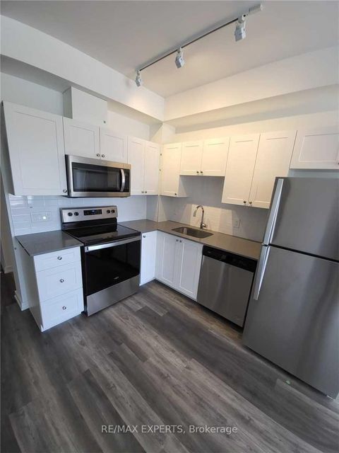 Photo 7 at 325 - 430 Essa Road, Holly, Barrie