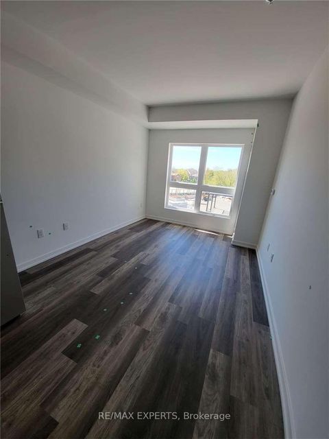 Photo 13 at 325 - 430 Essa Road, Holly, Barrie