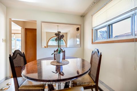 Photo 11 at 28 Pilot Street, West Hill, Toronto