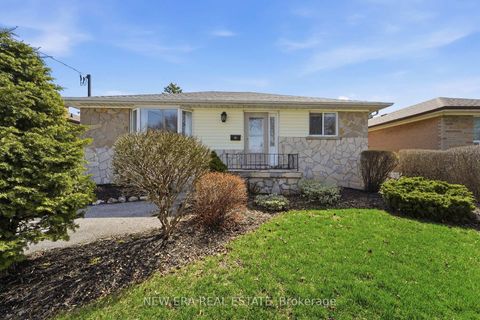 Photo 1 at 1451 Bala Drive, Lakeview, Oshawa