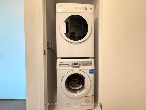 Photo 9 at 3212 - 125 Redpath Avenue, Mount Pleasant West, Toronto