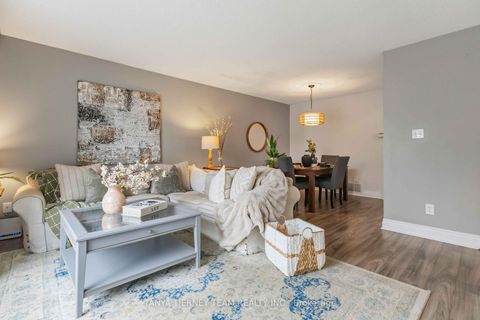 Photo 6 at 6 Gershwin Court, Lynde Creek, Whitby