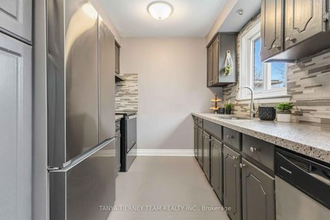 Photo 16 at 6 Gershwin Court, Lynde Creek, Whitby