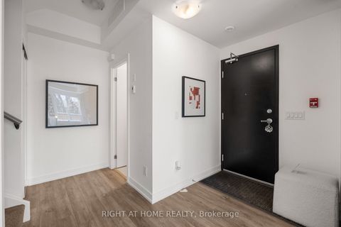 Photo 5 at 44 - 851 Sheppard Avenue W, Clanton Park, Toronto