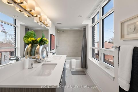 Photo 12 at 44 - 851 Sheppard Avenue W, Clanton Park, Toronto