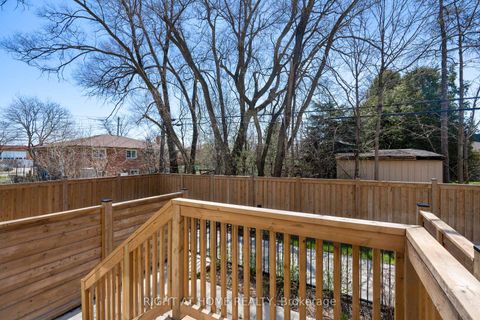 Photo 23 at 44 - 851 Sheppard Avenue W, Clanton Park, Toronto