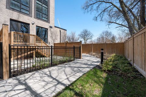 Photo 24 at 44 - 851 Sheppard Avenue W, Clanton Park, Toronto