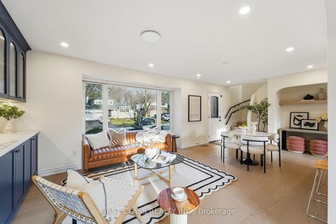 Photo 8 at 88 Dawn Hill Trail, Bayview Country Club Estates, Markham