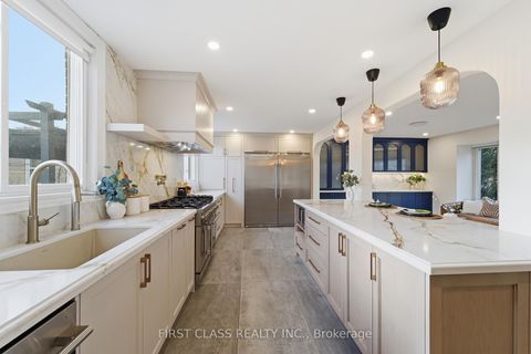 Photo 13 at 88 Dawn Hill Trail, Bayview Country Club Estates, Markham