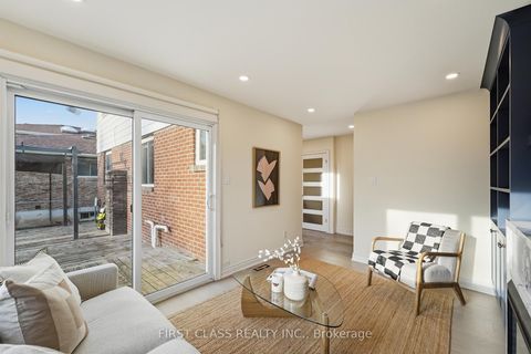 Photo 15 at 88 Dawn Hill Trail, Bayview Country Club Estates, Markham