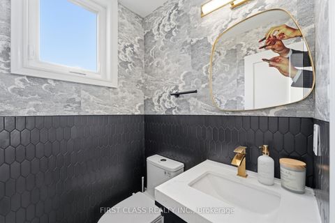 Photo 16 at 88 Dawn Hill Trail, Bayview Country Club Estates, Markham