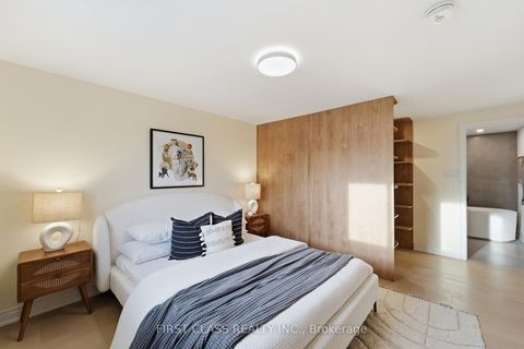 Photo 19 at 88 Dawn Hill Trail, Bayview Country Club Estates, Markham