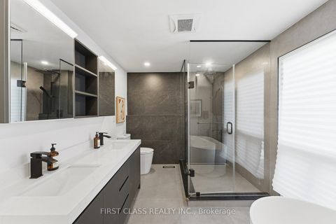 Photo 21 at 88 Dawn Hill Trail, Bayview Country Club Estates, Markham