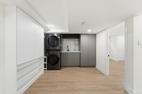 Photo 31 at 88 Dawn Hill Trail, Bayview Country Club Estates, Markham