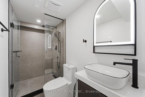 Photo 34 at 88 Dawn Hill Trail, Bayview Country Club Estates, Markham