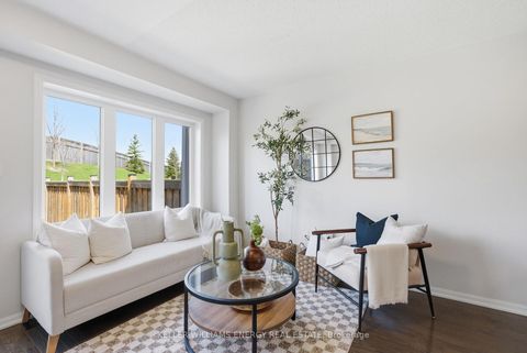 Photo 10 at 86 Autumn Harvest Road, Bowmanville, Clarington