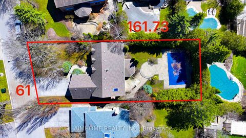 Photo 1 at 30 Ritter Crescent, Unionville, Markham