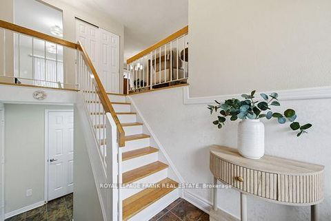 Photo 4 at 17 Nordic Court, Lynde Creek, Whitby