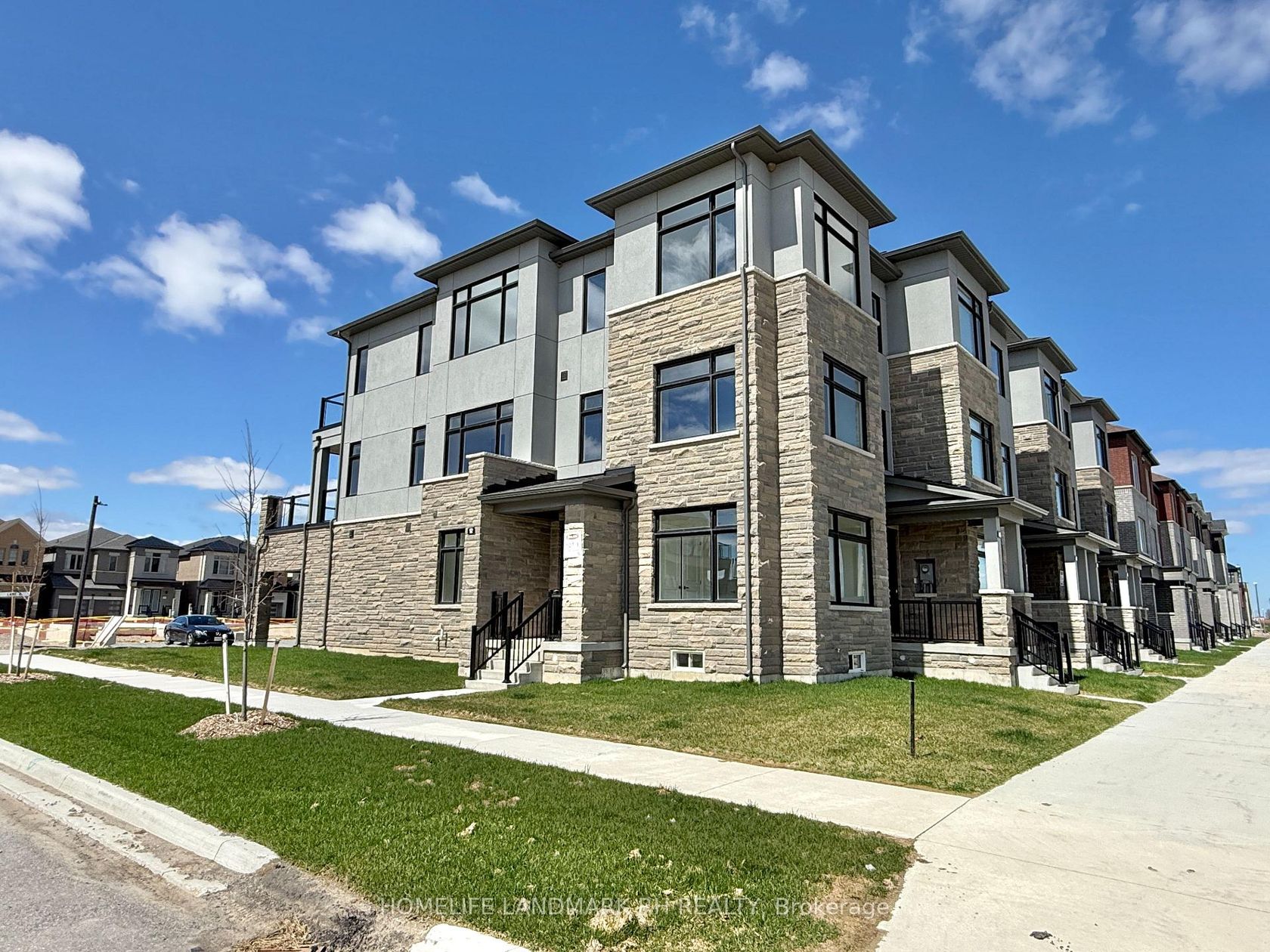 12 Emma Pearson Drive, Rural Markham, Markham 