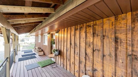 Photo 11 at 36 Shirlea Boulevard, Keswick South, Georgina