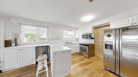 Photo 20 at 36 Shirlea Boulevard, Keswick South, Georgina