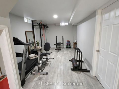 Photo 12 at 249 Rushbrook Drive, Summerhill Estates, Newmarket