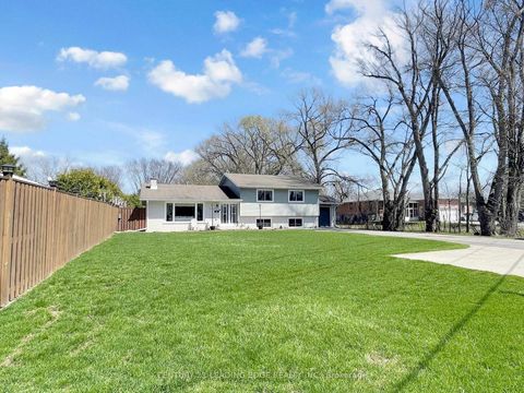 Photo 1 at 53 Metro Road N, Keswick North, Georgina