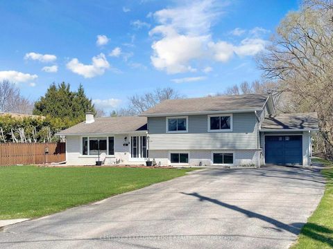 Photo 3 at 53 Metro Road N, Keswick North, Georgina