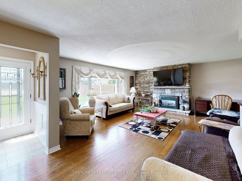 Photo 7 at 53 Metro Road N, Keswick North, Georgina