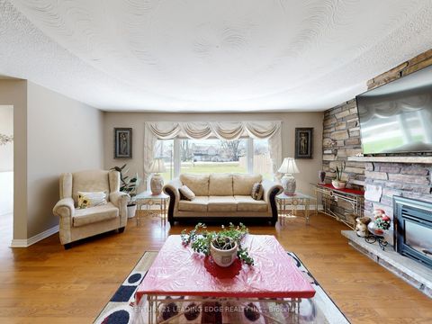 Photo 11 at 53 Metro Road N, Keswick North, Georgina