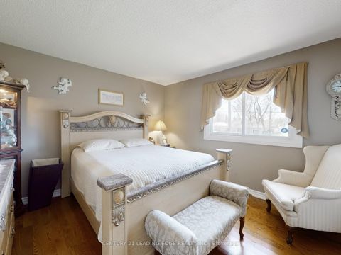 Photo 24 at 53 Metro Road N, Keswick North, Georgina