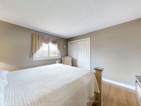 Photo 25 at 53 Metro Road N, Keswick North, Georgina