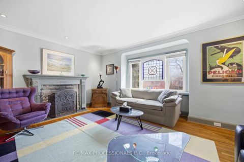 Photo 8 at 46 Twentieth Street, New Toronto, Toronto